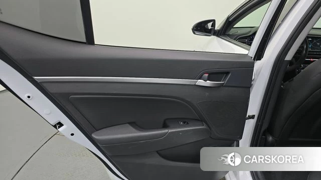 Hyundai The New Avante AD id 5018450 из Кореи 17