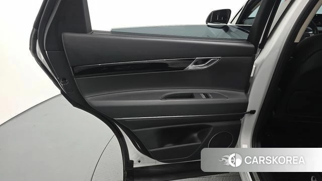 Genesis GV80 id 4996627 из Кореи 17