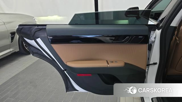 Hyundai Grandeur Hybrid (GN7) id 4778600 из Кореи 17