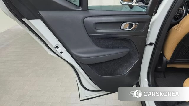 Volvo XC40 id 4966874 из Кореи 17