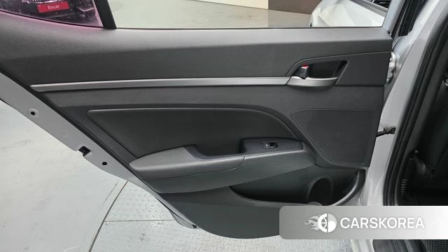 Hyundai Avante AD id 4993621 из Кореи 17