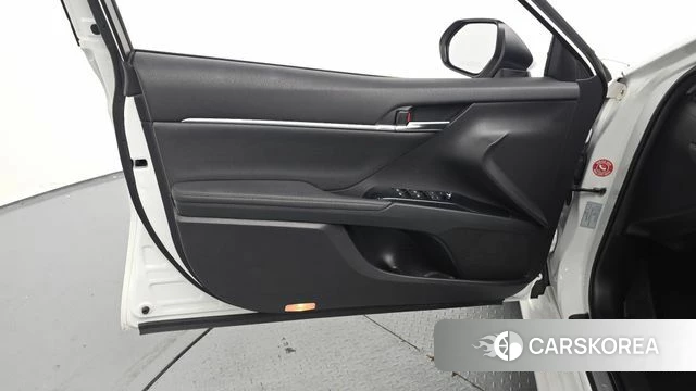 Toyota Camry (XV70) id 4882252 из Кореи 17