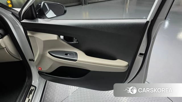 Hyundai Veloster (JS) id 4770716 из Кореи 17