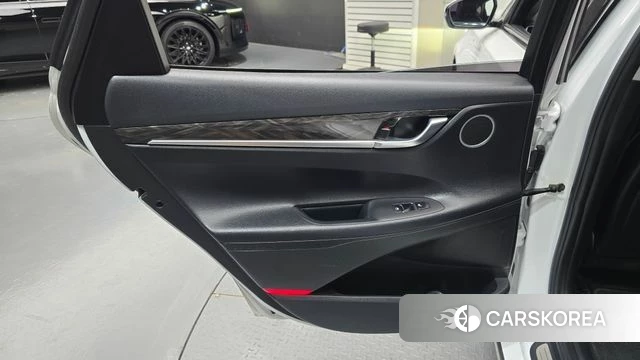 Hyundai Grandeur IG id 5004598 из Кореи 17