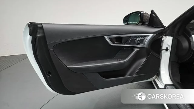 Jaguar F-TYPE id 4894731 из Кореи 17