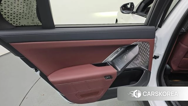 BMW i7 (G70) id 4995429 из Кореи 17