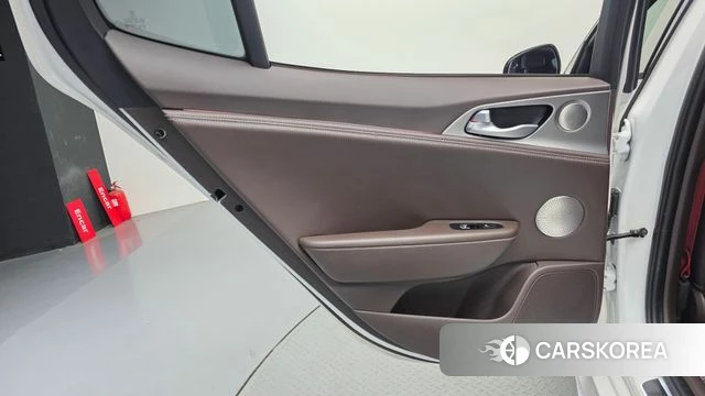 Kia Stinger id 5035598 из Кореи 17