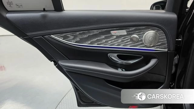Mercedes-Benz E-Class W213 id 5017258 из Кореи 17