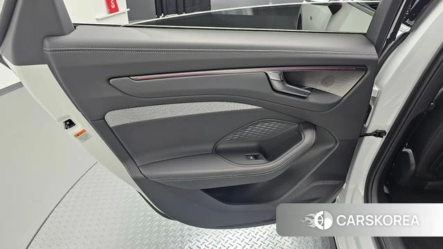 Audi A6 (C9) id 4714787 из Кореи 17