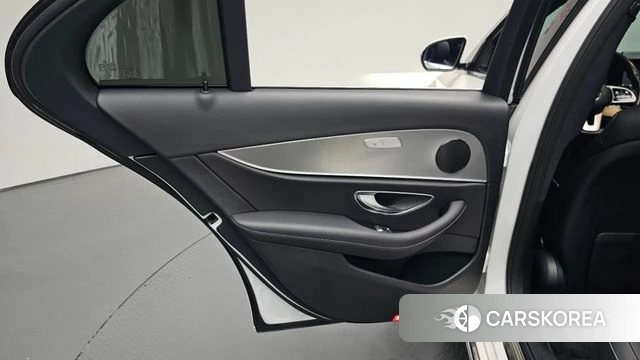 Mercedes-Benz E-Class W213 id 5035808 из Кореи 17