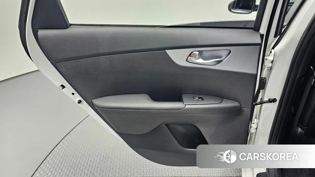 Kia The New K3 2nd generation id 4917476 из Кореи 17