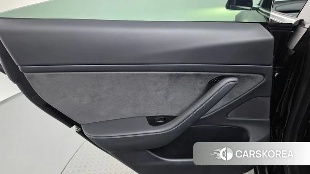Tesla Model 3 id 4977349 из Кореи 17