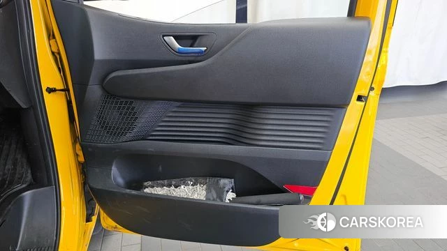 Hyundai Staria id 5021502 из Кореи 17