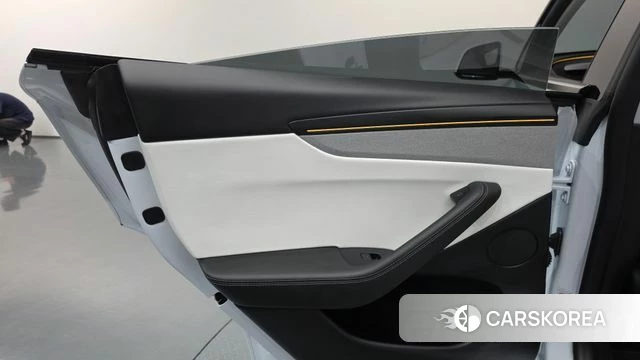 Tesla Model Y id 4847365 из Кореи 17