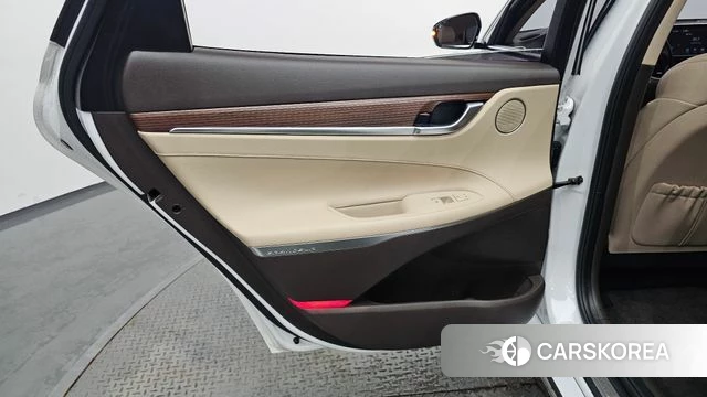 Hyundai Grandeur IG id 4746672 из Кореи 17