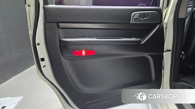 Ssangyong Korando Turismo id 5035571 из Кореи 17