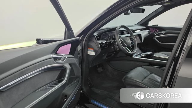 Audi e-Tron id 4921624 из Кореи 17