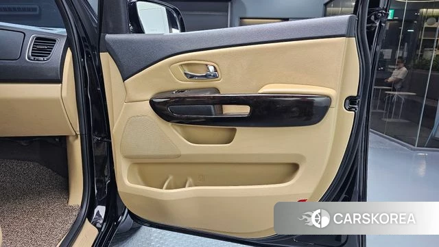Kia The New Carnival id 4856237 из Кореи 17