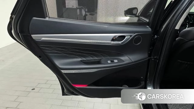 Hyundai The New Grandeur IG Hybrid id 4993028 из Кореи 17