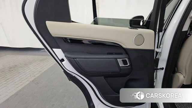 Land Rover Discovery 5 id 5028441 из Кореи 17