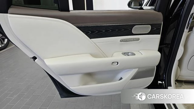 Genesis G90 (RS4) id 5022601 из Кореи 17