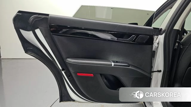 Hyundai Grandeur (GN7) id 4753637 из Кореи 17