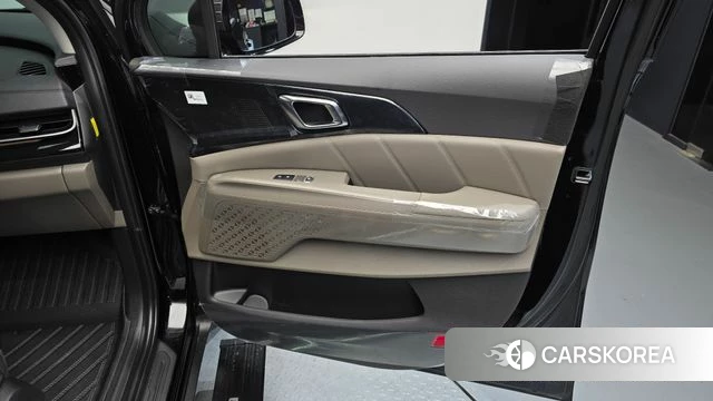 Kia The New Carnival 4th Generation id 5051654 из Кореи 17