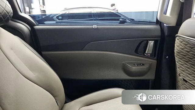 Kia The New Carnival 4th Generation id 5039430 из Кореи 17