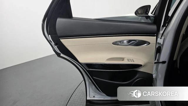 Genesis GV70 id 5034506 из Кореи 17
