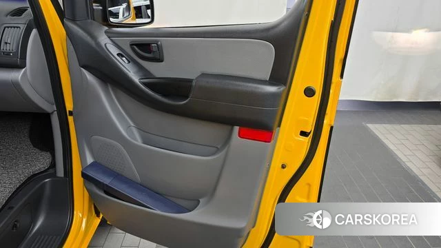 Hyundai The New Grand Starex id 4836747 из Кореи 17