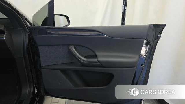Tesla Model X id 5026845 из Кореи 17