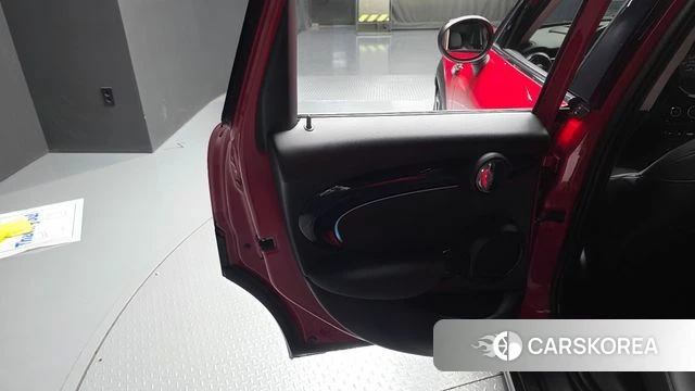 Mini Cooper S id 4997250 из Кореи 17