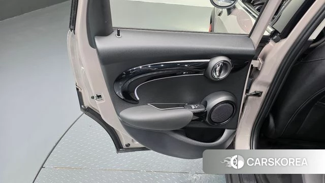 Mini Cooper id 5039375 из Кореи 18