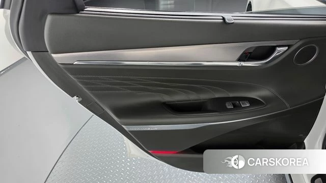 Hyundai The New Grandeur IG Hybrid id 4976929 из Кореи 17