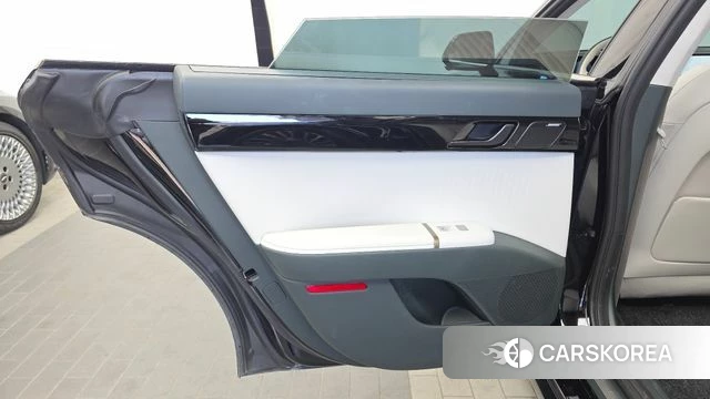 Hyundai Grandeur Hybrid (GN7) id 4950216 из Кореи 17