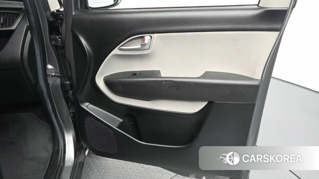 Kia The New Kia Ray id 4975887 из Кореи 17