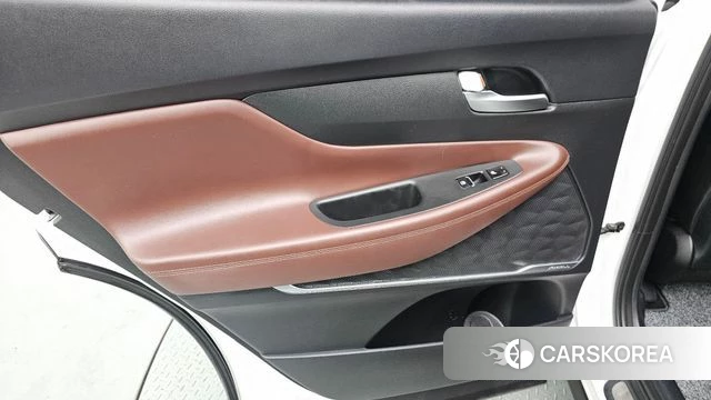Hyundai Santa Fe TM id 5060864 из Кореи 17