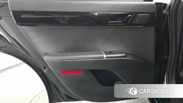 Hyundai Grandeur Hybrid (GN7) id 4975768 из Кореи 17