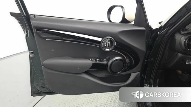 Mini Cooper id 4991694 из Кореи 17