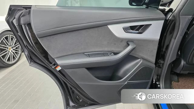 Audi Q8 (4M) id 4975358 из Кореи 17