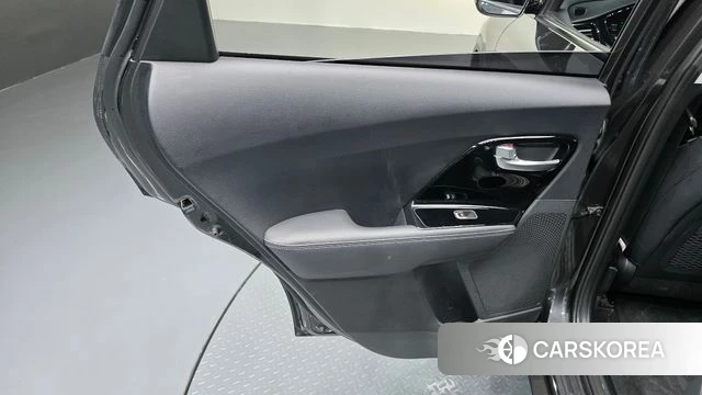 Kia The New Niro id 5040745 из Кореи 17