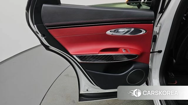 Genesis GV70 id 4917627 из Кореи 17