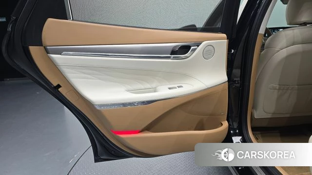 Hyundai The New Grandeur IG id 5027485 из Кореи 17