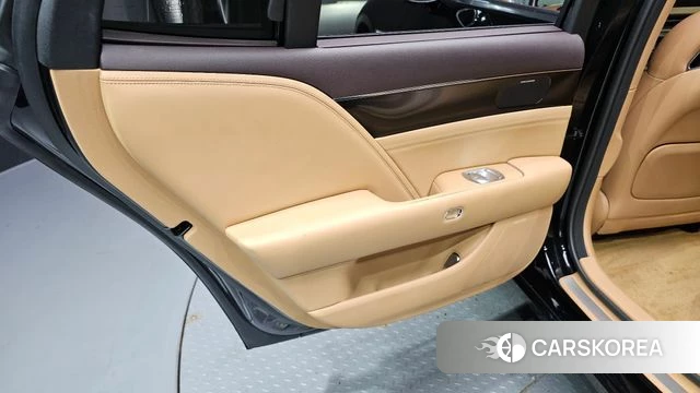 Genesis G90 (RS4) id 4991227 из Кореи 17