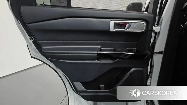 Ford Explorer 6th Generation id 4958912 из Кореи 17