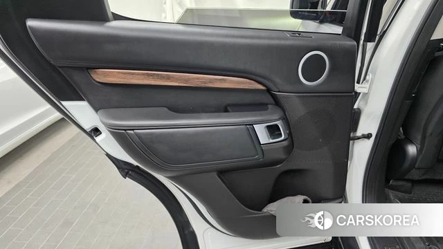 Land Rover Discovery 5 id 4988400 из Кореи 17
