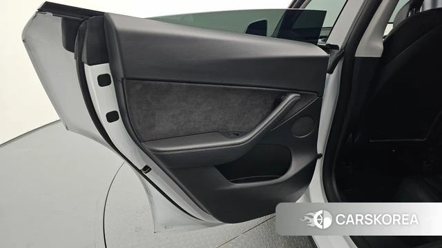 Tesla Model Y id 4712080 из Кореи 17
