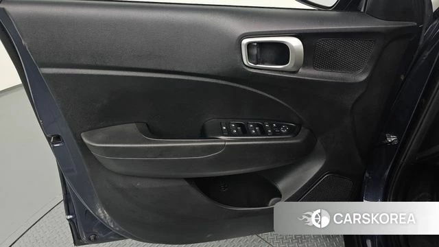 Hyundai Venue id 4775919 из Кореи 17