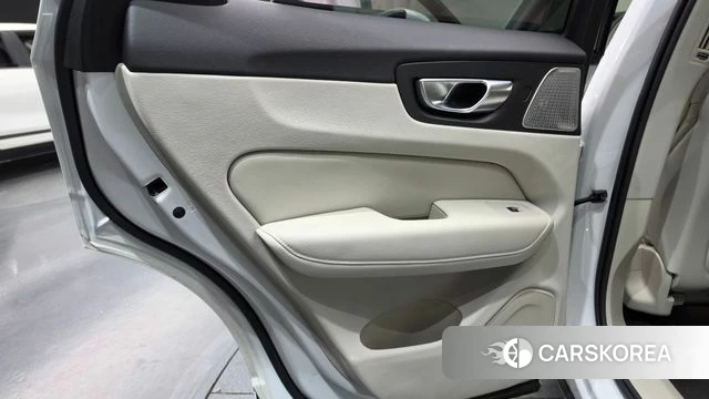 Volvo XC60 second Generation id 5038909 из Кореи 17
