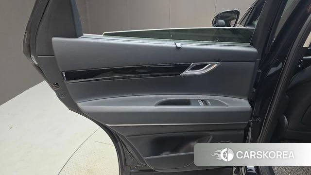 Genesis GV80 id 5046583 из Кореи 17